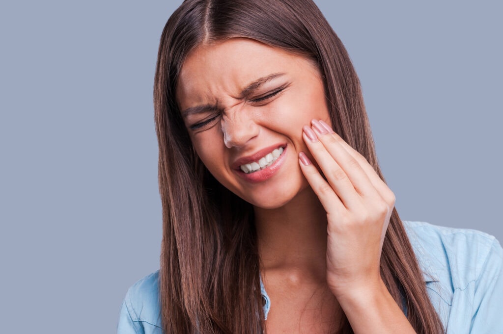 women with Jaw ache
